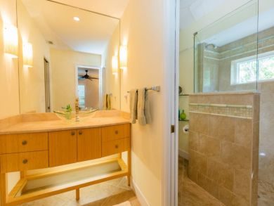 Three Bedroom on Sanibel Island  Gulf & Beach Views
